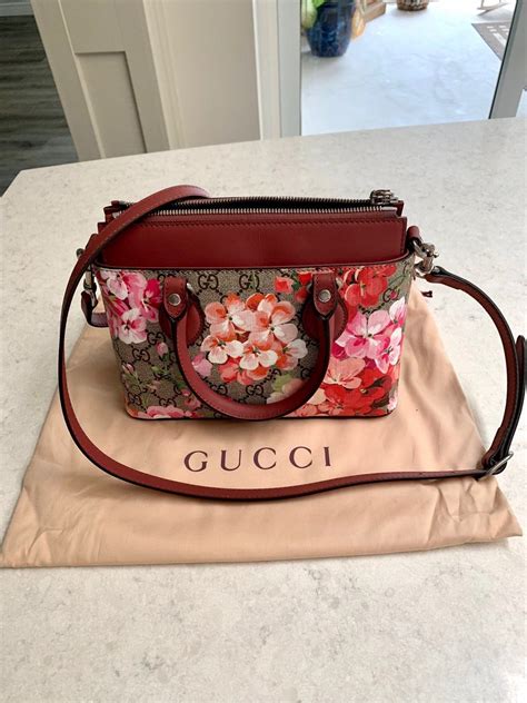 ceinture gucci femme prix|gucci bloom crossbody bag.